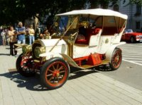 veterán_autó.jpg