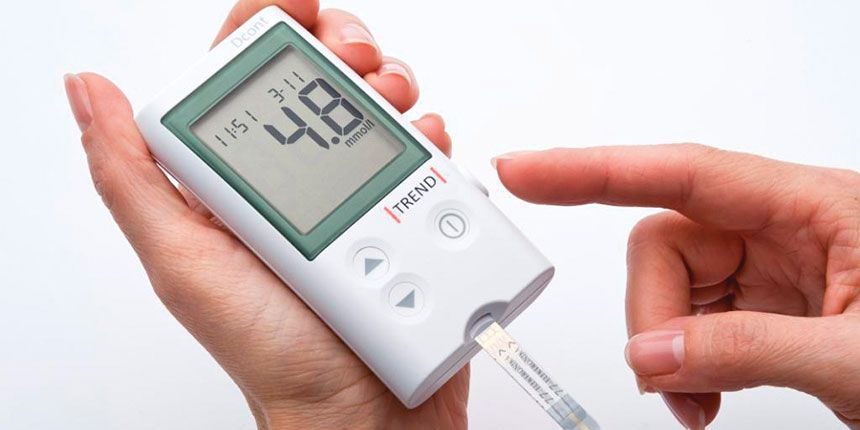 vércukor-önellenőrzés inzulinpumpa kezelés esetén